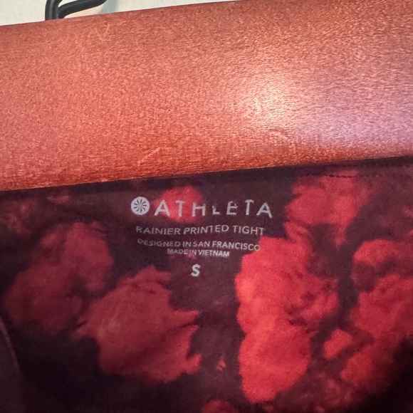 Athleta Rainer Tights - Picture 3 of 6